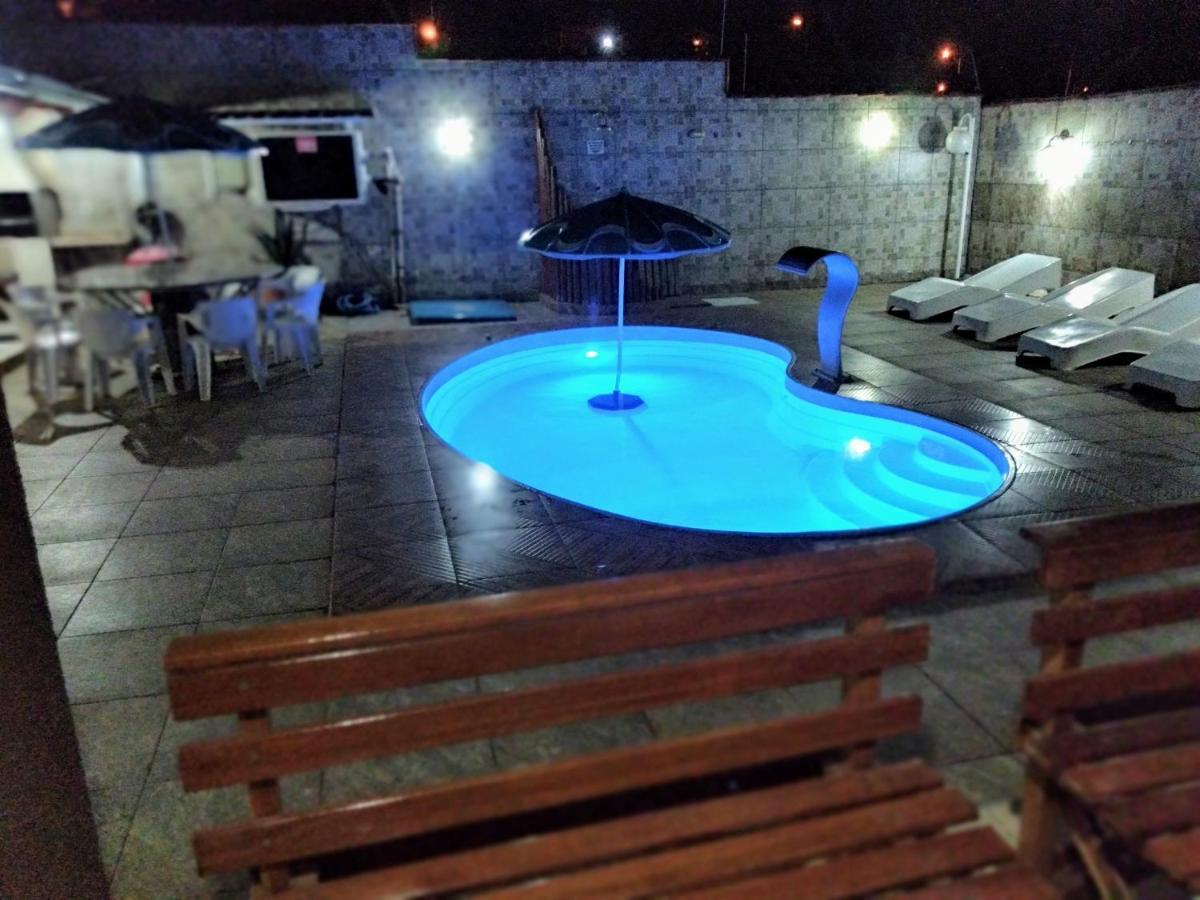Sobrado Frente P/Lago Com Piscina Aquecida Caldas Novas Dış mekan fotoğraf